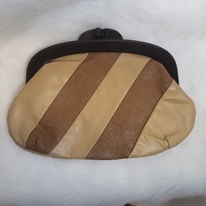 Vintage 1970s Raffia Clutch made in Hong Kong